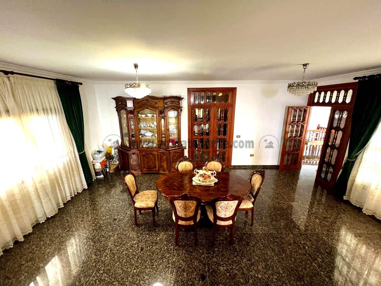 8 soveværelse Finca/Landehus til salg i Icod de los Vinos med swimmingpool - € 2.250.000 (Ref: 9096335)