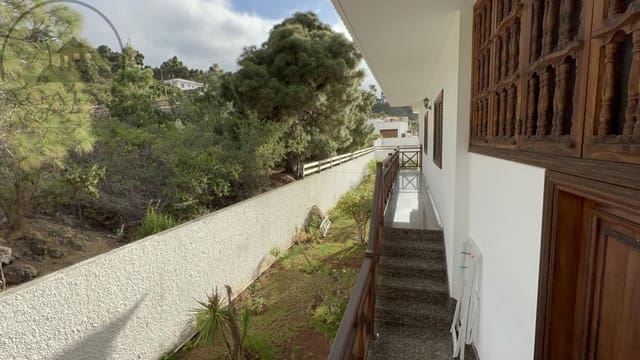 8 chambre Finca/Maison de Campagne à vendre à Icod de los Vinos avec piscine - 2 250 000 € (Ref: 9096335)