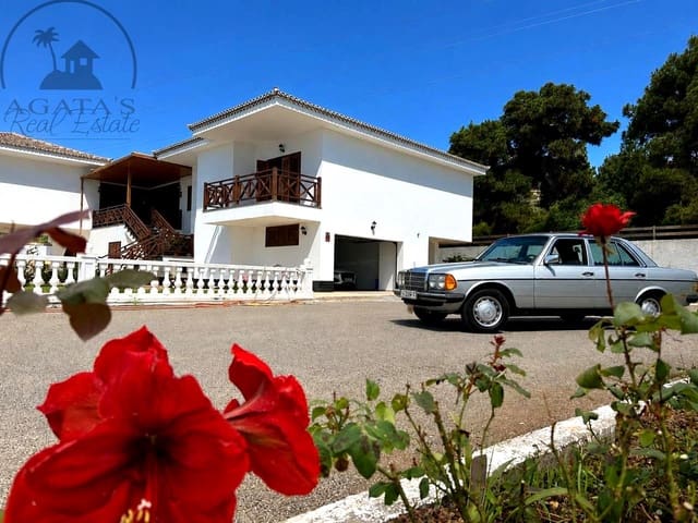 8 sypialnia Finka/Dom wiejski na sprzedaż w Icod de los Vinos z basenem - 1 950 000 € (Ref: 9096335)