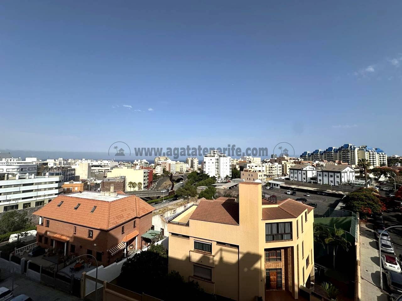 4 soveværelse Lejlighed til salg i Santa Cruz de Tenerife med garage - € 580.000 (Ref: 9106935)