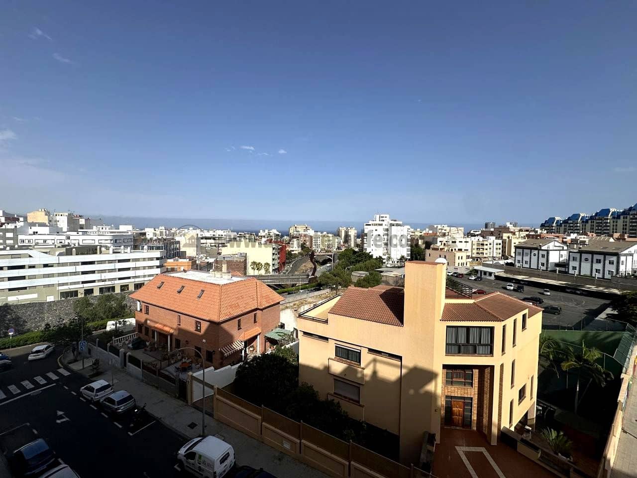 4 soveværelse Lejlighed til salg i Santa Cruz de Tenerife med garage - € 580.000 (Ref: 9106935)