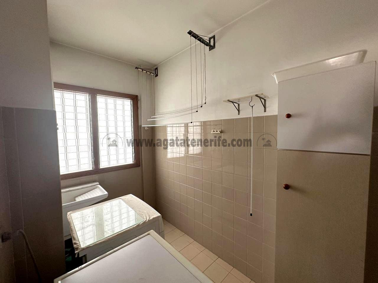 4 soveværelse Lejlighed til salg i Santa Cruz de Tenerife med garage - € 580.000 (Ref: 9106935)