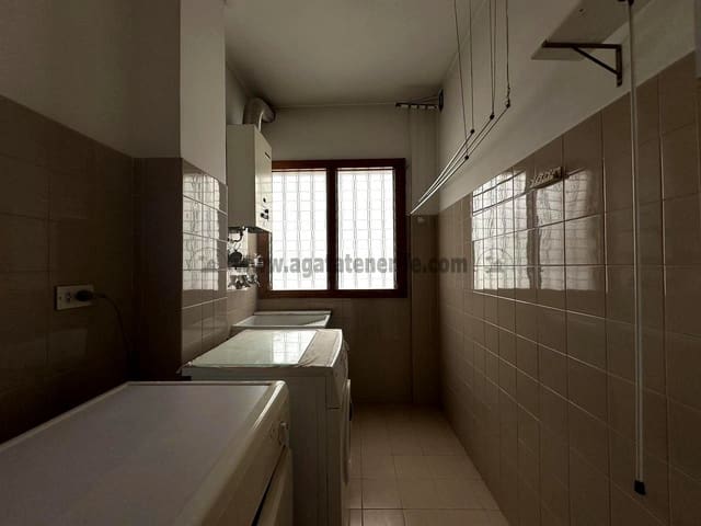 4 makuuhuone Asunto myytävänä paikassa Buenavista, Santa Cruz de Tenerife mukana 
autotalli - 580 000 € (Ref: 9106935)