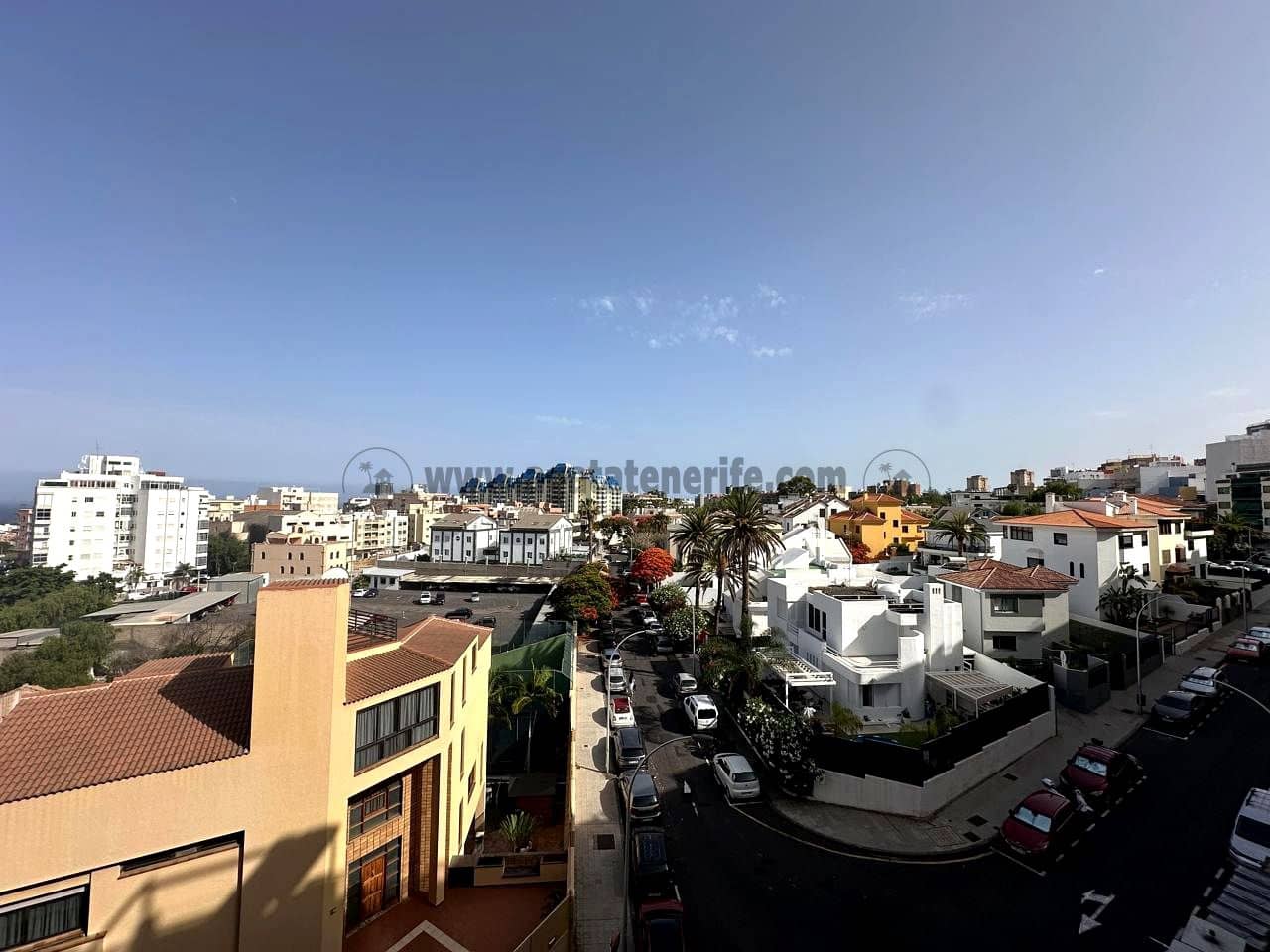 4 soveværelse Lejlighed til salg i Santa Cruz de Tenerife med garage - € 580.000 (Ref: 9106935)