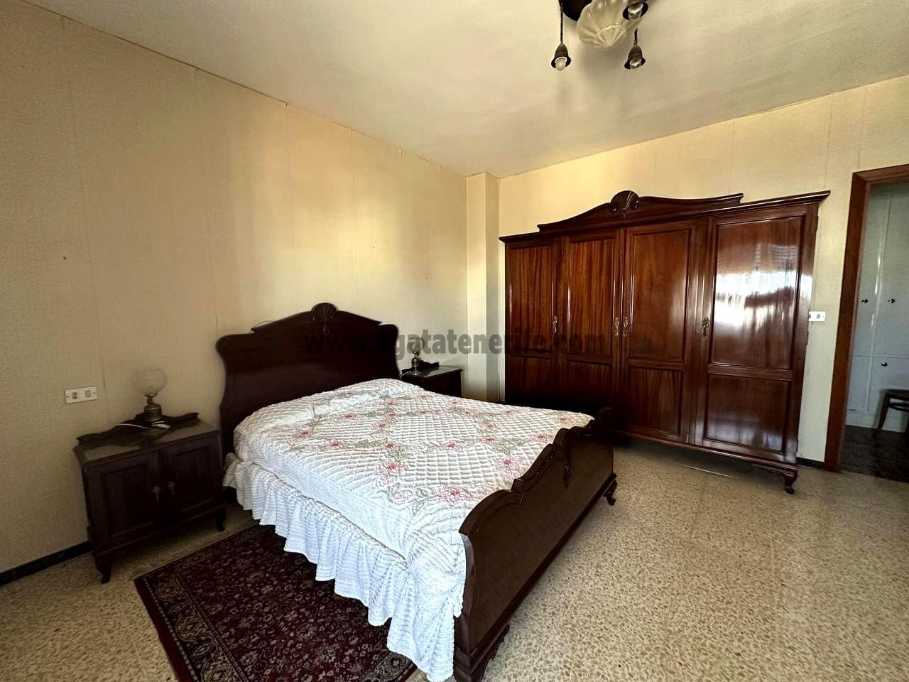 4 soveværelse Lejlighed til salg i Santa Cruz de Tenerife med garage - € 580.000 (Ref: 9106935)