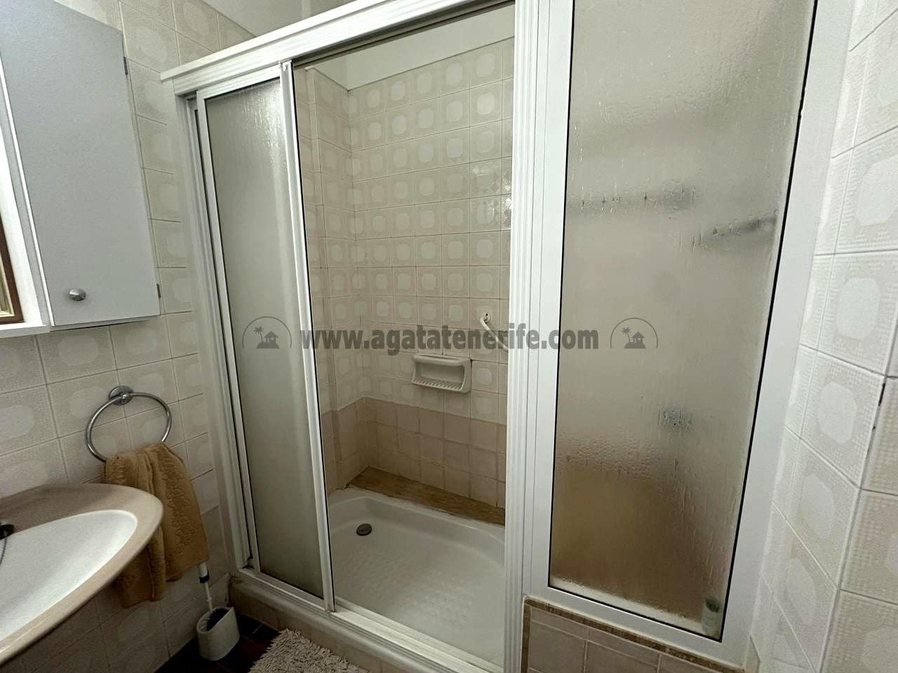 4 soveværelse Lejlighed til salg i Santa Cruz de Tenerife med garage - € 580.000 (Ref: 9106935)