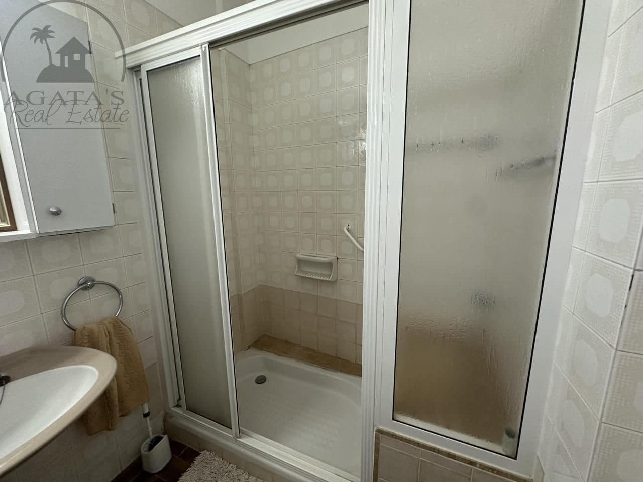 4 soveværelse Lejlighed til salg i Santa Cruz de Tenerife med garage - € 580.000 (Ref: 9106935)