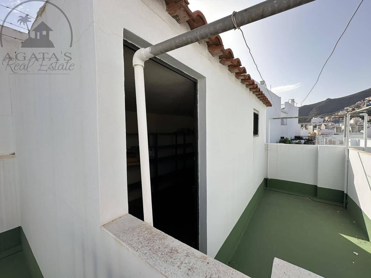 4 soveværelse Lejlighed til salg i Santa Cruz de Tenerife med garage - € 580.000 (Ref: 9106935)