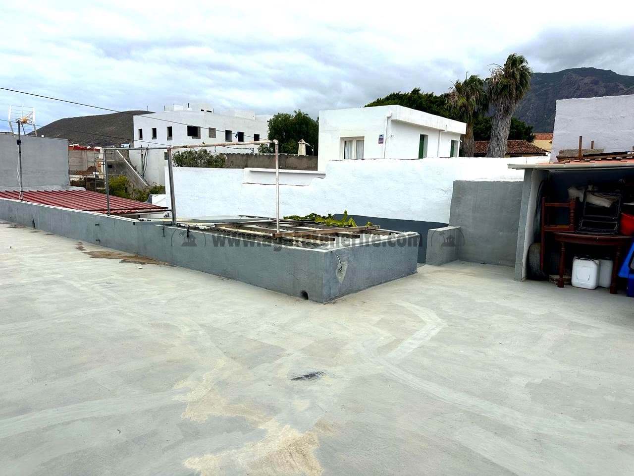 4 soveværelse Villa til salg i Buenavista del Norte - € 195.000 (Ref: 9107339)