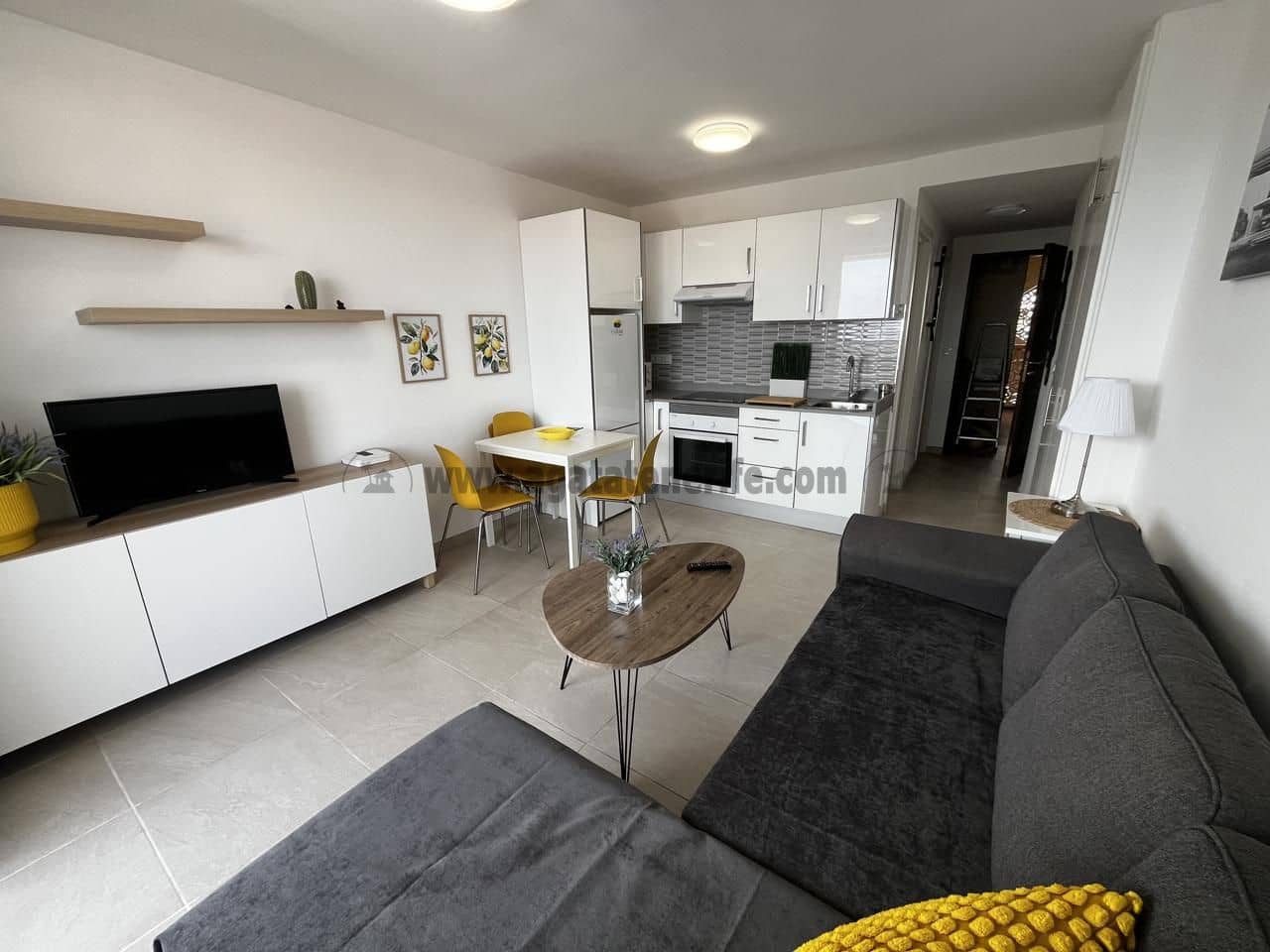 1 soveværelse Lejlighed til salg i Arona med swimmingpool - € 350.000 (Ref: 9109843)