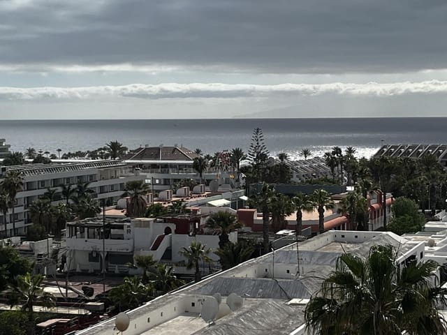 1 soveværelse Lejlighed til salg i Playa de las Americas, Arona med swimmingpool - € 350.000 (Ref: 9109843)