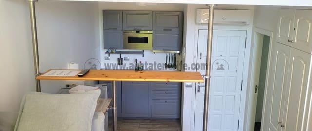 1 chambre Appartement à vendre à Los Gigantes, Santiago del Teide avec garage - 268 000 € (Ref: 9116549)
