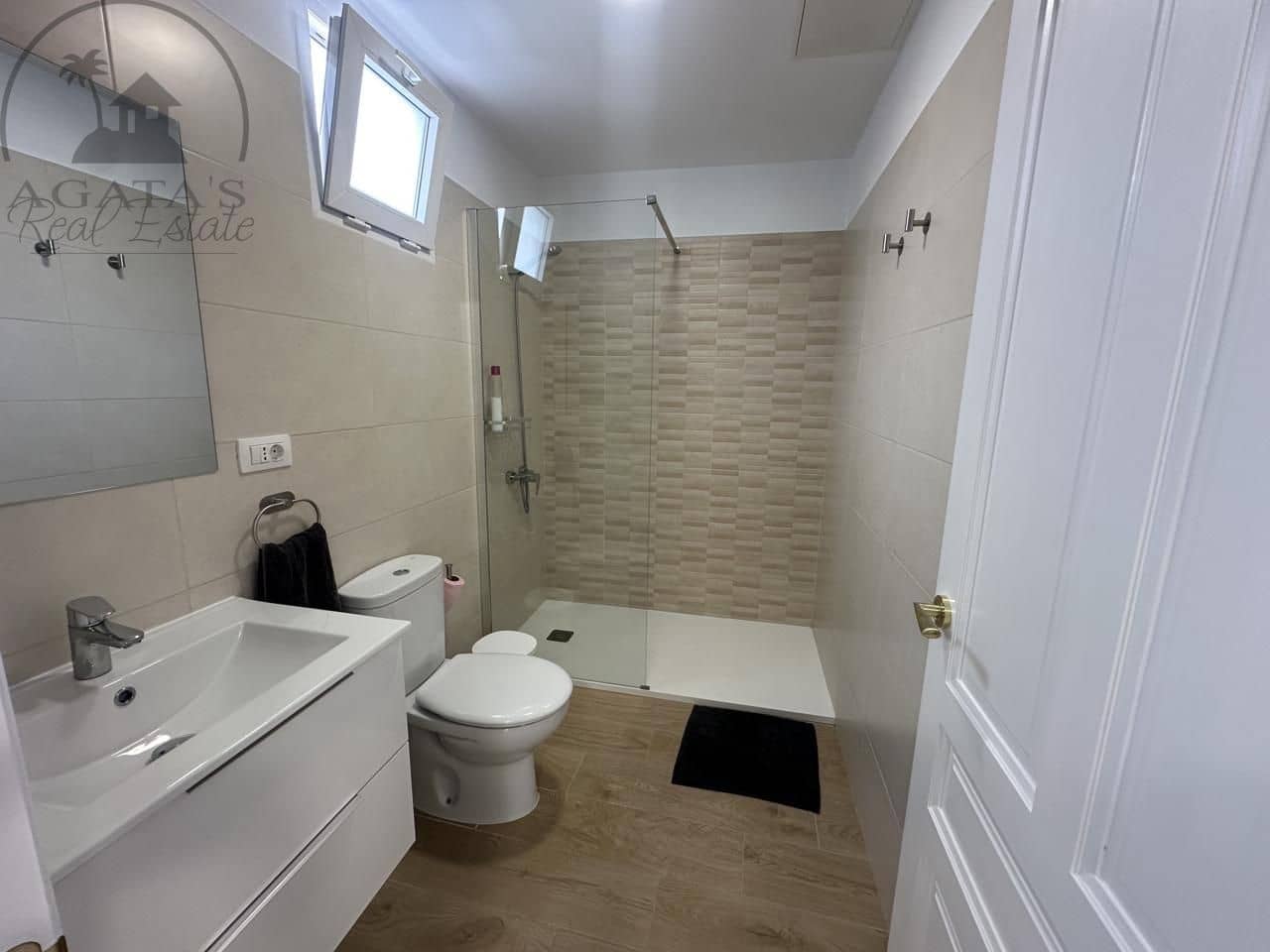 2 makuuhuone Asunto vuokrattavana paikassa Icod de los Vinos - 1 100 € (Ref: 9118073)