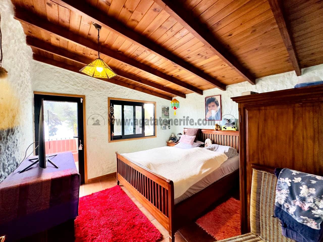 4 soveværelse Villa til salg i Icod de los Vinos med garage - € 335.000 (Ref: 9143252)