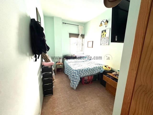 4 soveværelse Villa til salg i El Tanque med garage - € 366.000 (Ref: 9143282)