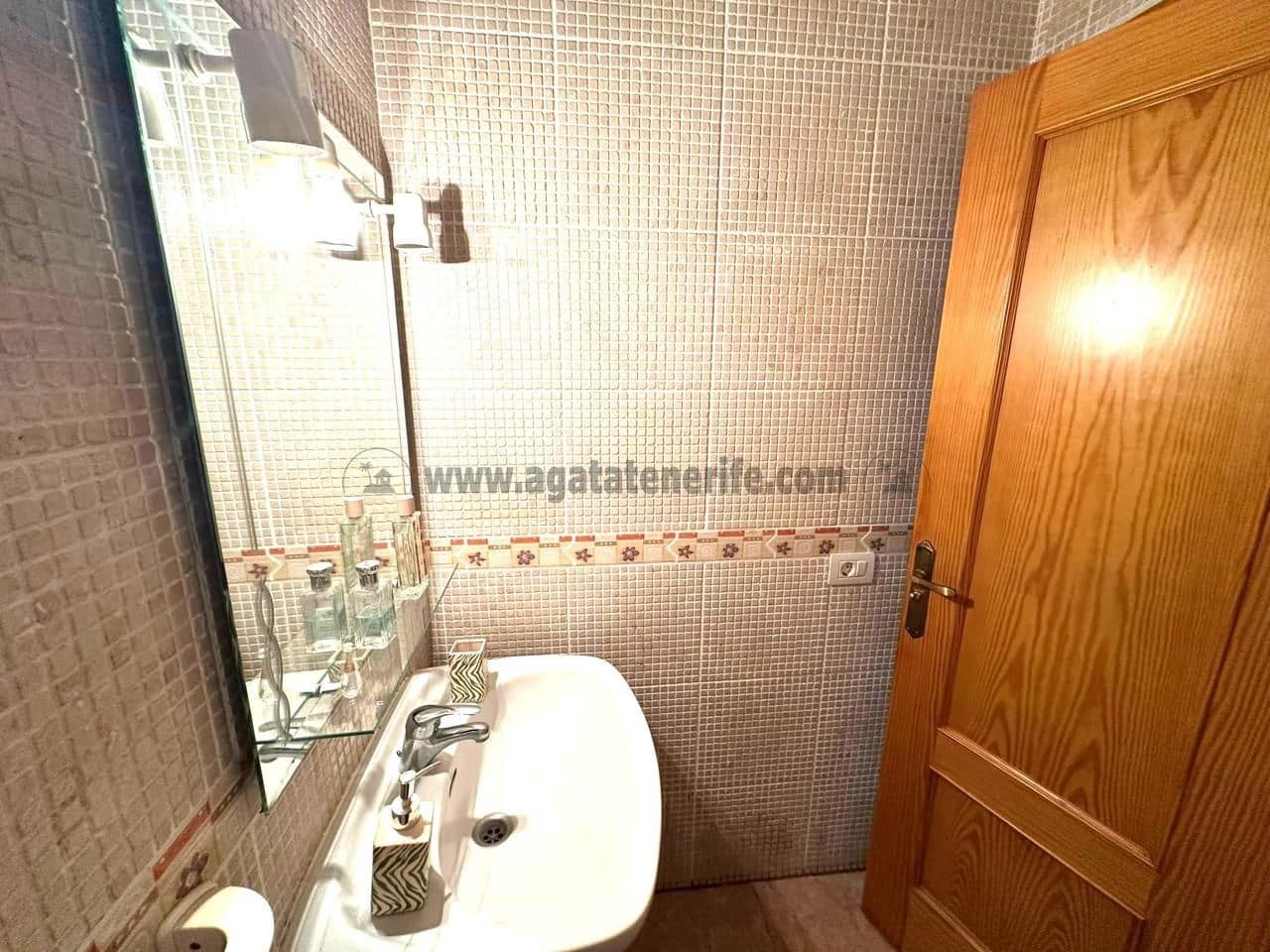 4 soveværelse Villa til salg i El Tanque med garage - € 366.000 (Ref: 9143282)