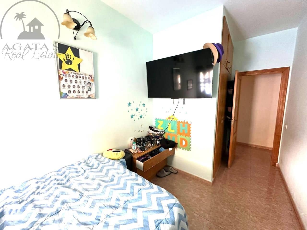 4 bedroom Villa for sale in El Tanque with garage - € 366,000 (Ref: 9143282)