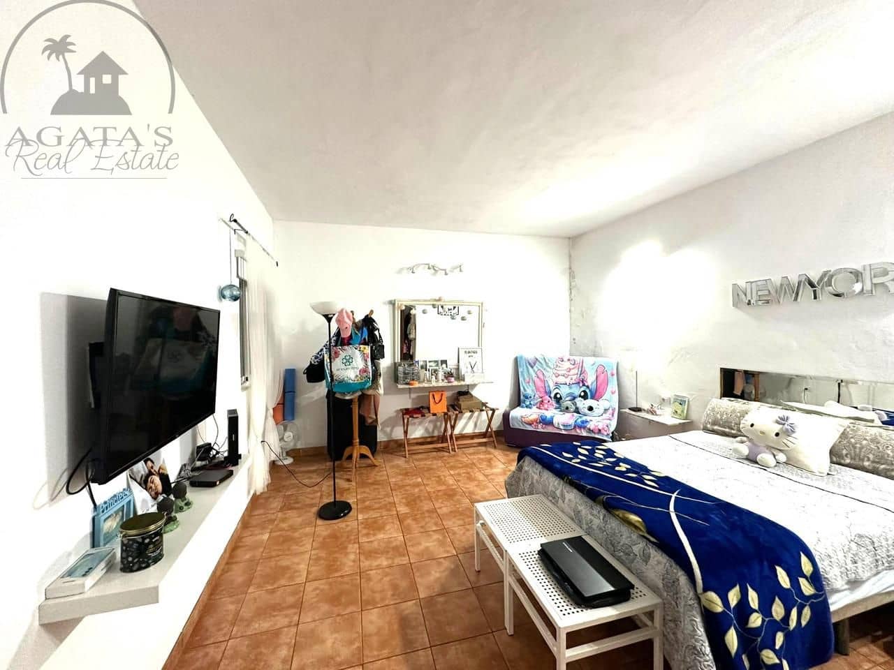 4 bedroom Villa for sale in El Tanque with garage - € 366,000 (Ref: 9143282)