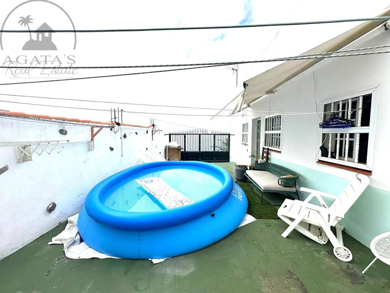 4 bedroom Villa for sale in El Tanque with garage - € 366,000 (Ref: 9143282)