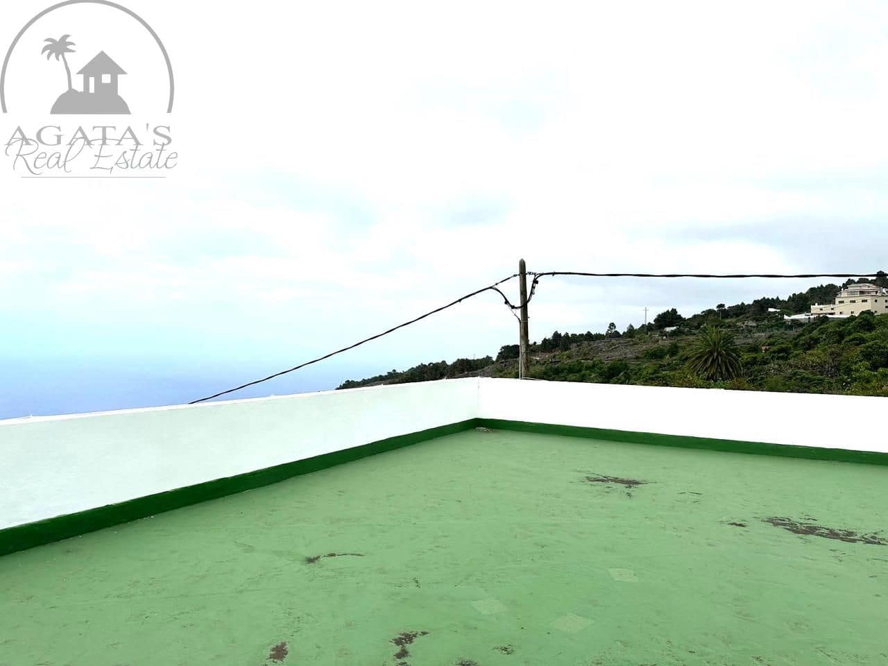 4 bedroom Villa for sale in El Tanque with garage - € 366,000 (Ref: 9143282)