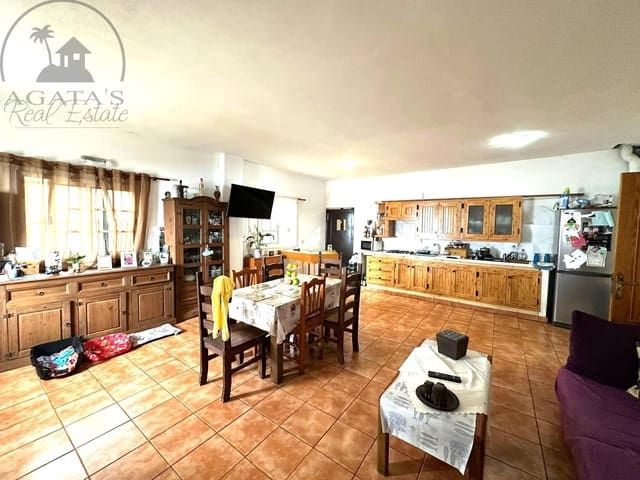 4 Zimmer Villa zu verkaufen in El Tanque mit Garage - 366.000 € (Ref: 9143282)