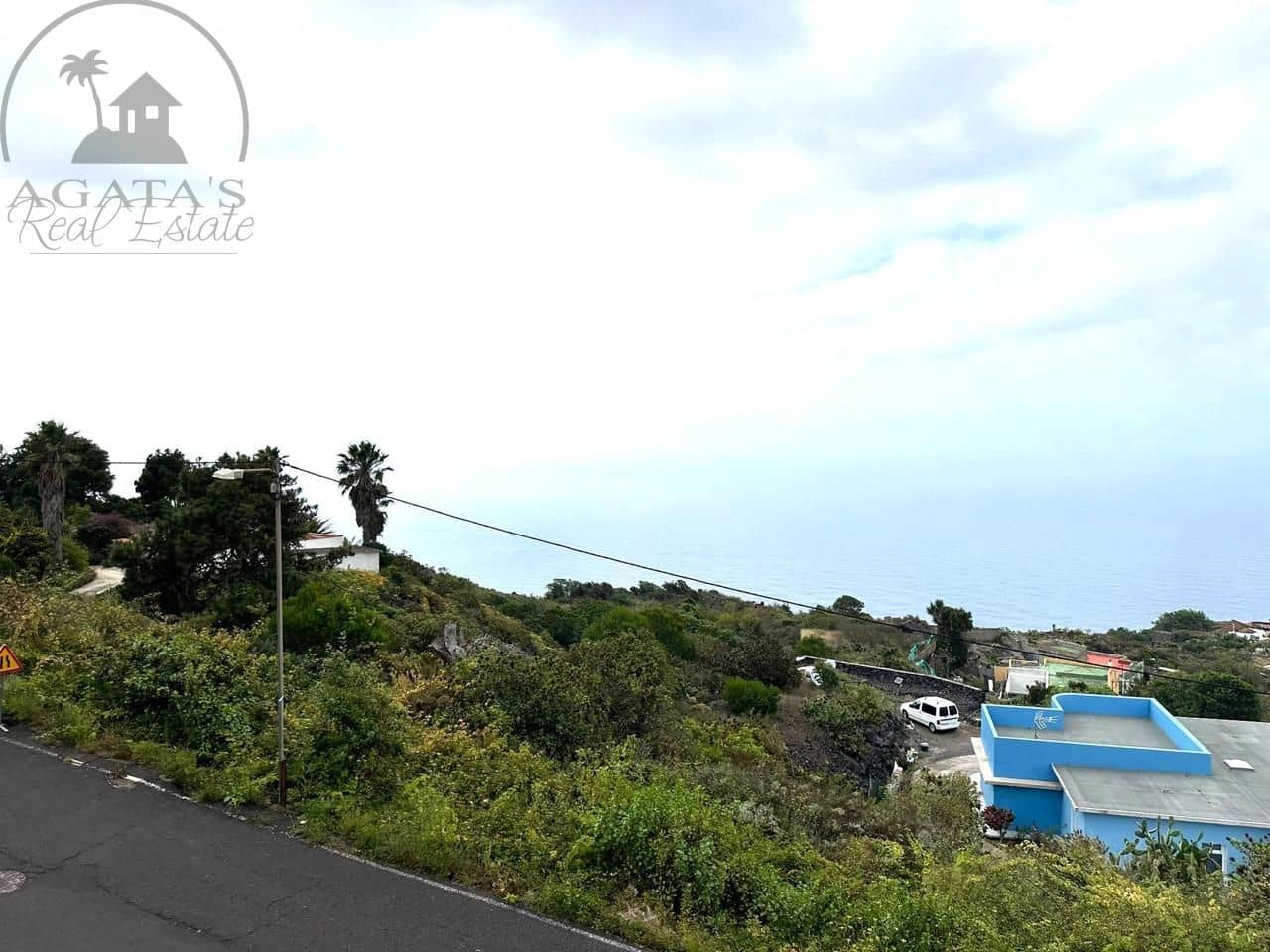 4 bedroom Villa for sale in El Tanque with garage - € 366,000 (Ref: 9143282)