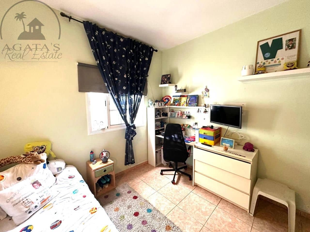 4 bedroom Villa for sale in El Tanque with garage - € 366,000 (Ref: 9143282)