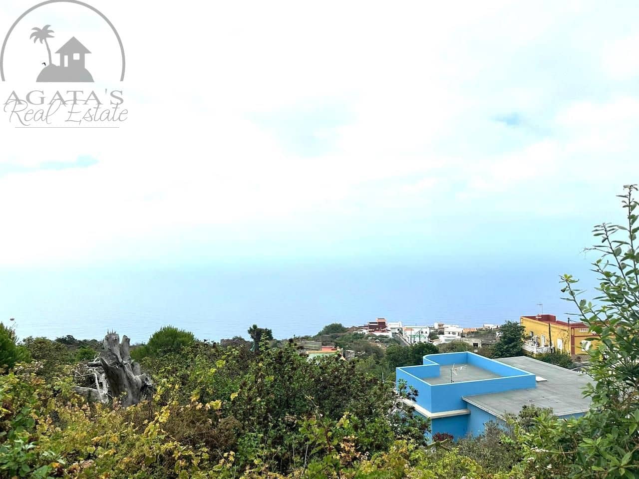 4 bedroom Villa for sale in El Tanque with garage - € 366,000 (Ref: 9143282)