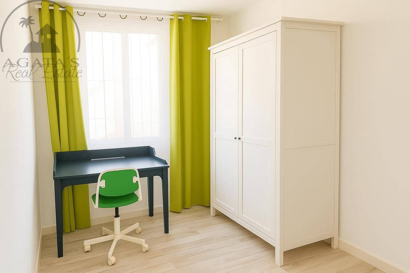 2 bedroom Flat for sale in Puerto de la Cruz - € 260,000 (Ref: 9143690)