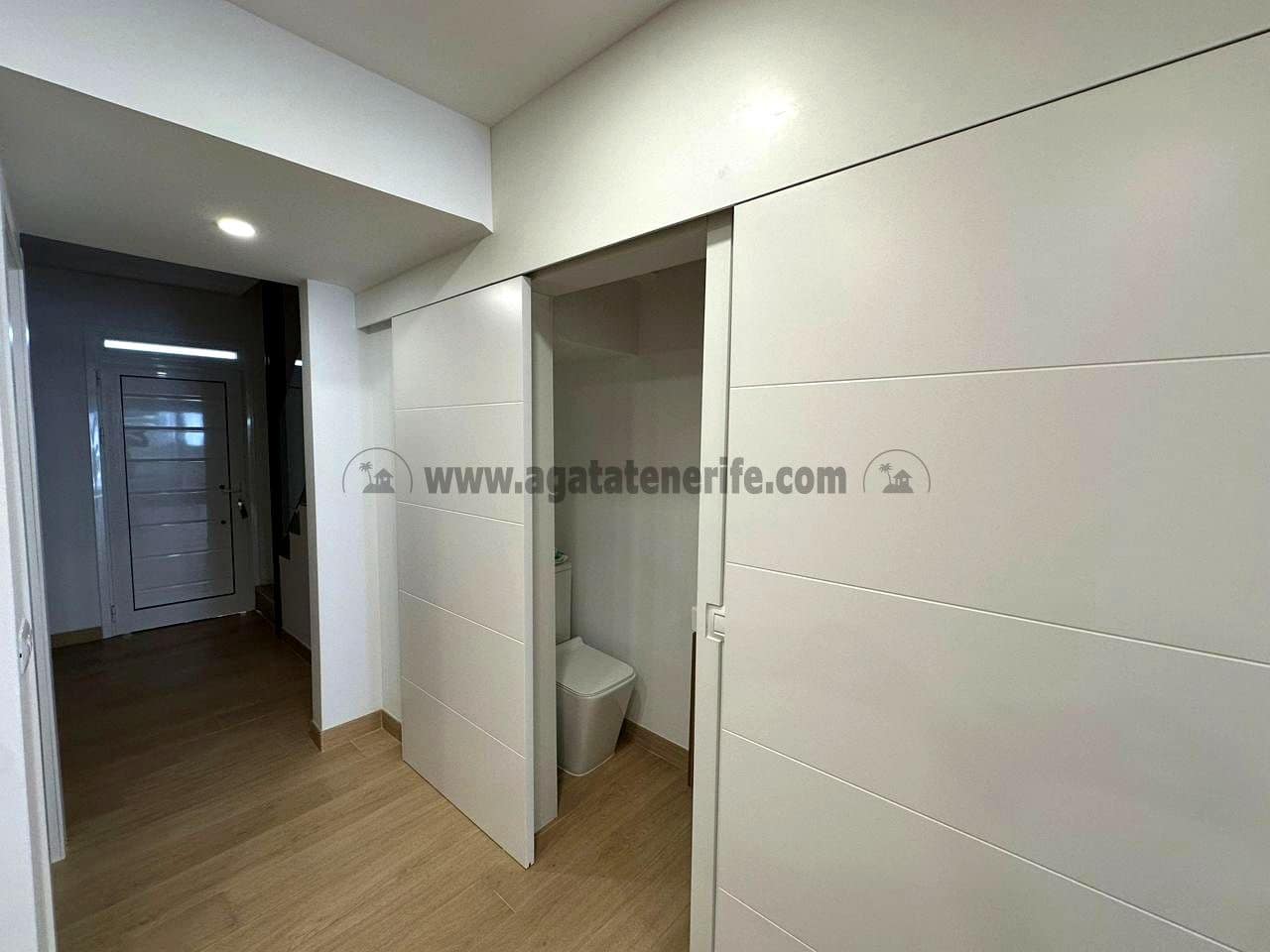 3 sypialnia Willa na sprzedaż w Los Realejos z basenem - 420 000 € (Ref: 9189568)