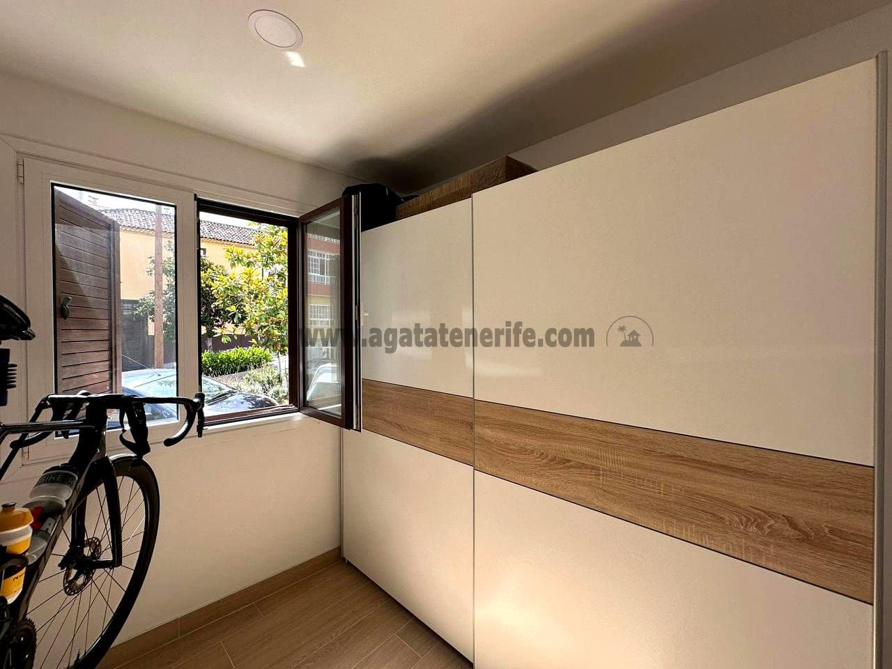 3 sypialnia Willa na sprzedaż w Los Realejos z basenem - 420 000 € (Ref: 9189568)