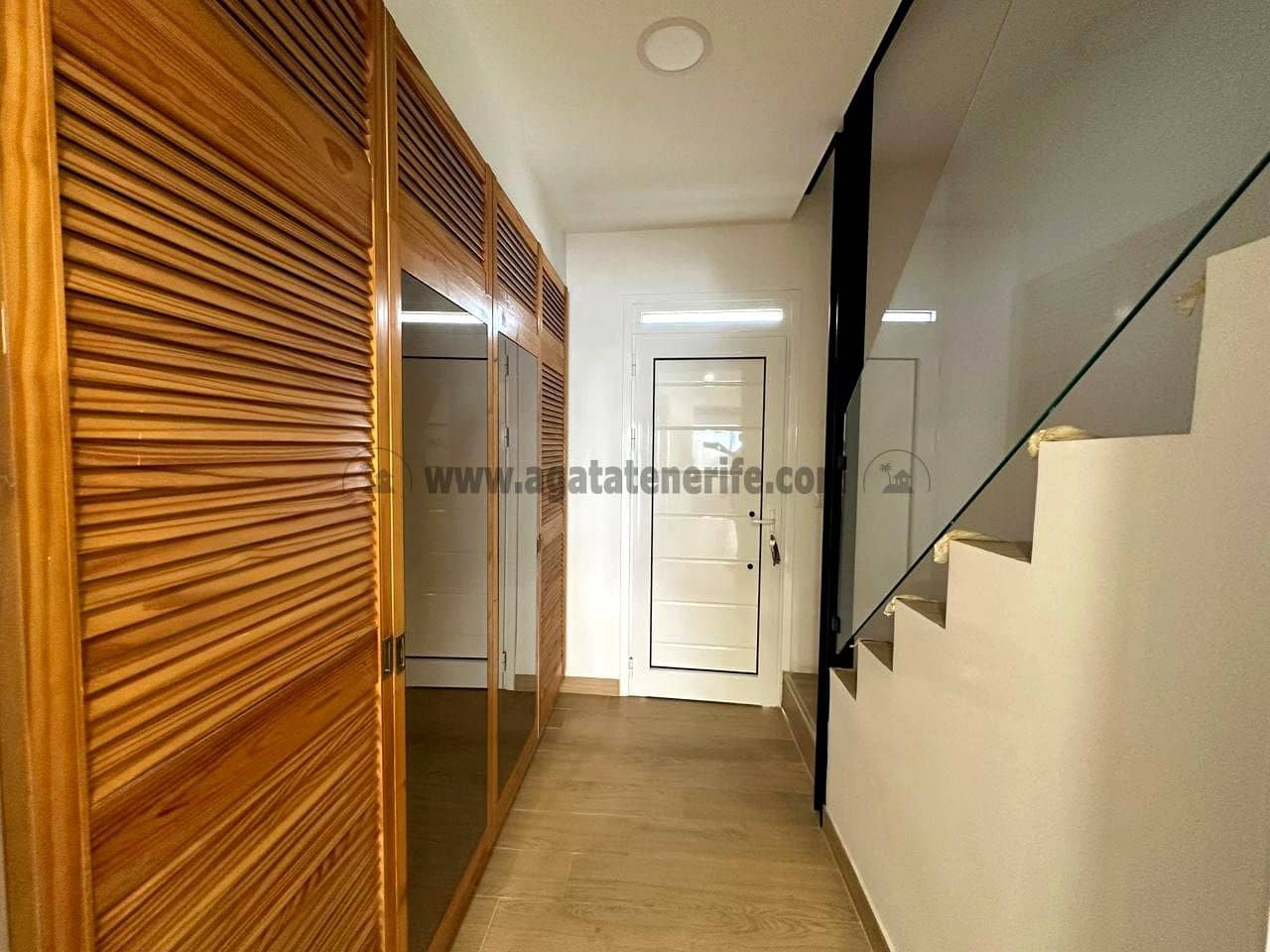 3 sypialnia Willa na sprzedaż w Los Realejos z basenem - 420 000 € (Ref: 9189568)