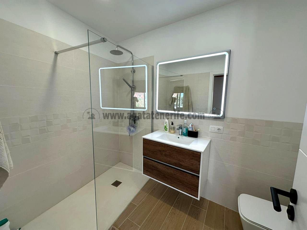 3 sypialnia Willa na sprzedaż w Los Realejos z basenem - 420 000 € (Ref: 9189568)