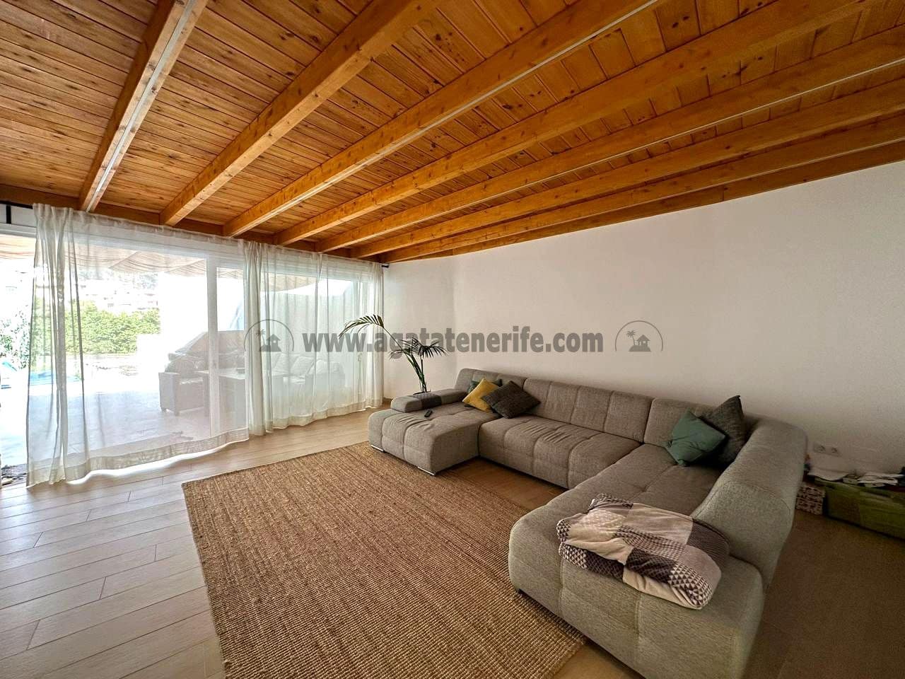 3 sypialnia Willa na sprzedaż w Los Realejos z basenem - 420 000 € (Ref: 9189568)