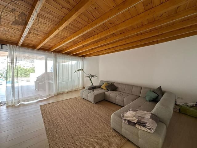 3 sypialnia Willa na sprzedaż w Los Realejos z basenem - 420 000 € (Ref: 9189568)