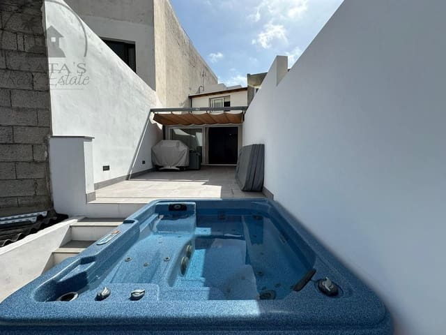 3 sypialnia Willa na sprzedaż w Los Realejos z basenem - 420 000 € (Ref: 9189568)