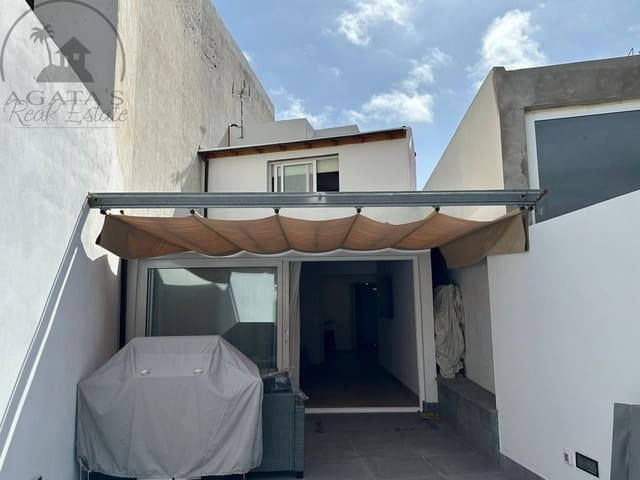 3 sypialnia Willa na sprzedaż w Los Realejos z basenem - 420 000 € (Ref: 9189568)