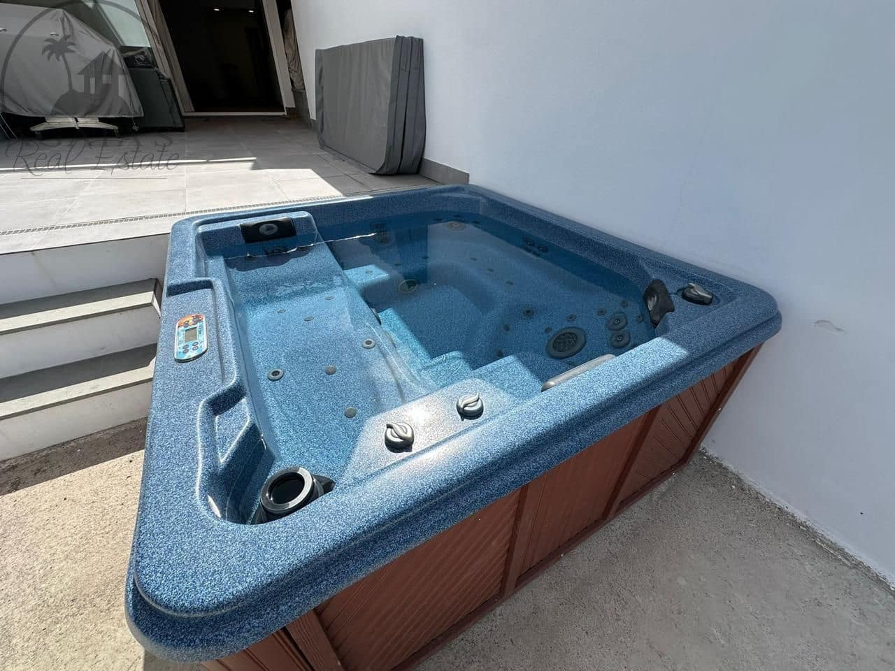 3 soverom Villa til salgs i Los Realejos med svømmebasseng - € 420 000 (Ref: 9189568)