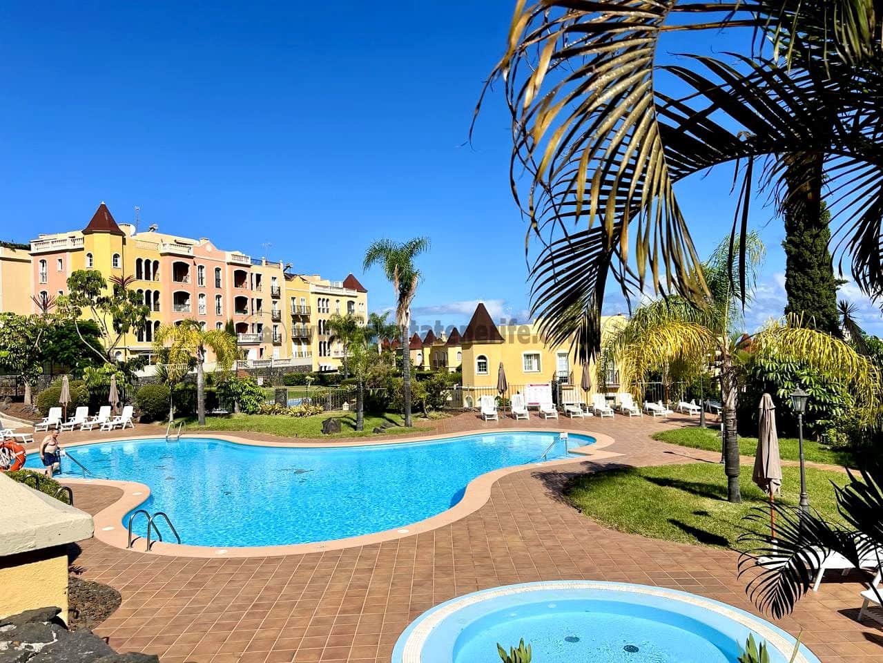 1 soveværelse Lejlighed til salg i La Quinta med swimmingpool - € 250.000 (Ref: 9190779)