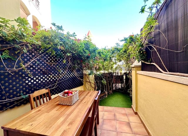 1 soveværelse Lejlighed til salg i La Quinta, Santa Ursula med swimmingpool - € 250.000 (Ref: 9190779)