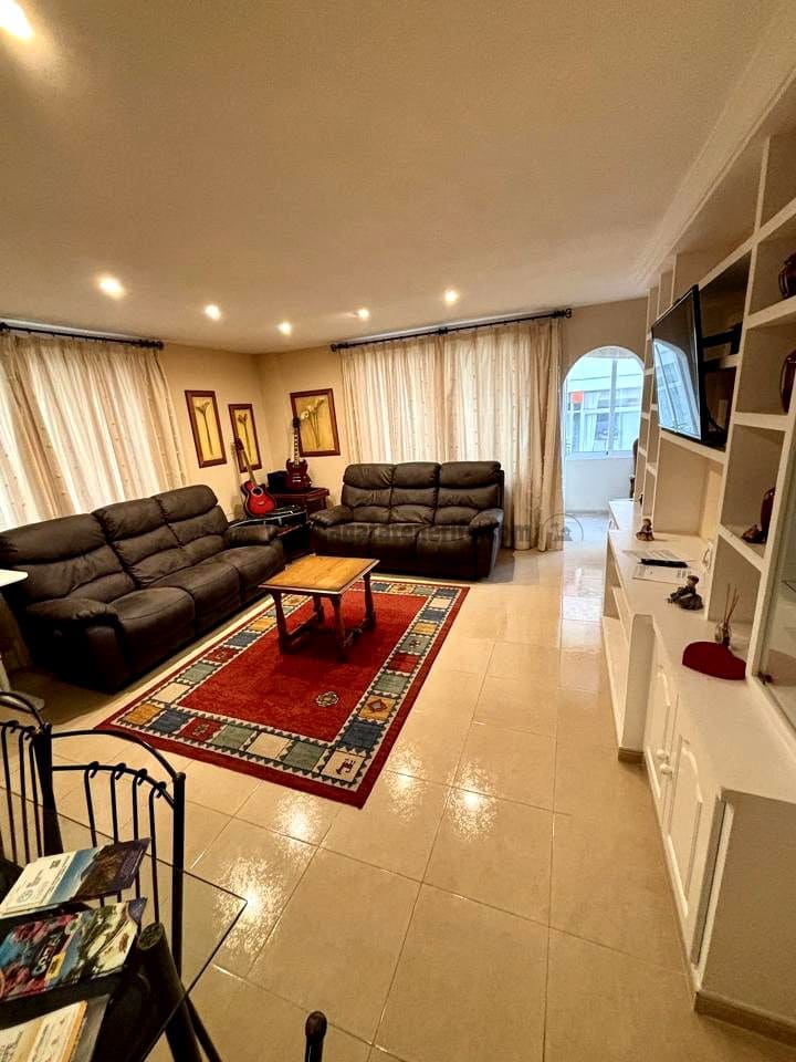 3 soverom Leilighet til leie i Puerto de la Cruz - € 1 400 (Ref: 9190780)