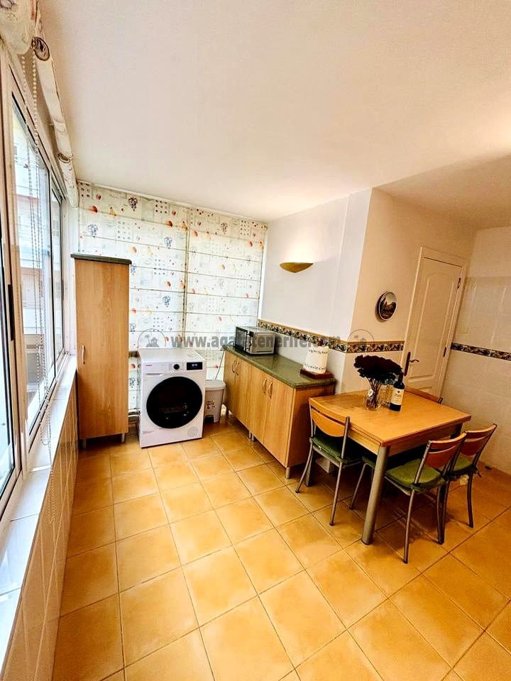 3 soverom Leilighet til leie i Puerto de la Cruz - € 1 400 (Ref: 9190780)