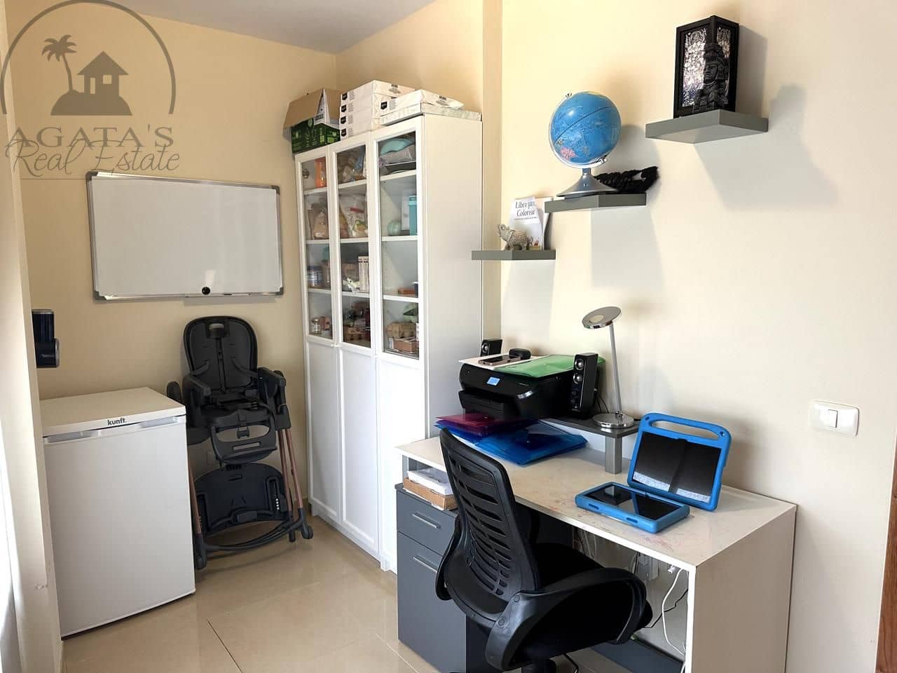 5 bedroom Villa for sale in Icod de los Vinos with garage - € 365,000 (Ref: 9196814)