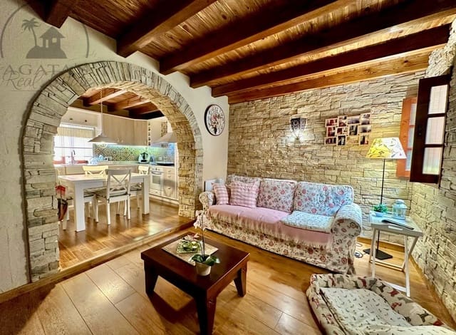 Chalet de 3 habitaciones en Icod de los Vinos en venta con garaje - 290.000 € (Ref: 9209309)
