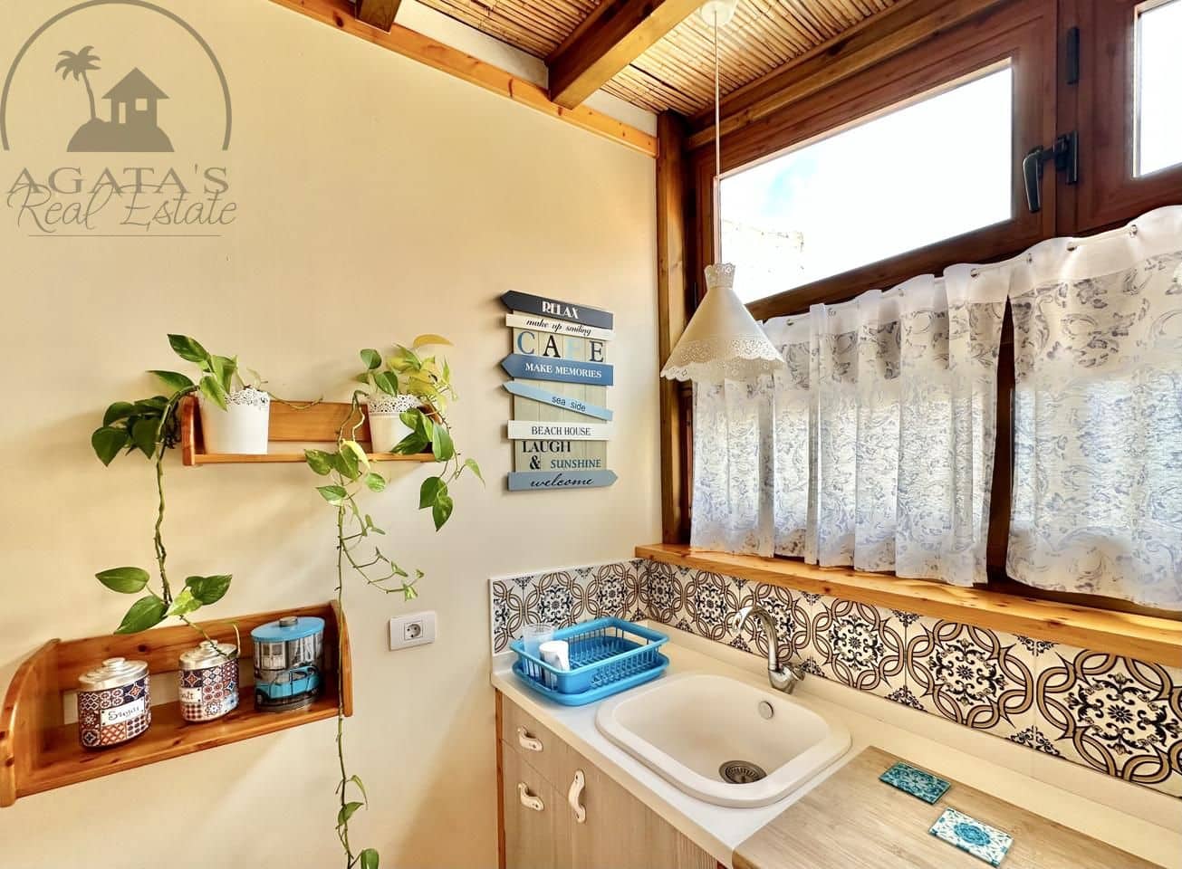 3 bedroom Villa for sale in Icod de los Vinos with garage - € 290,000 (Ref: 9209309)