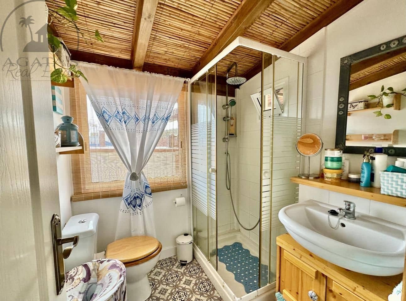 3 bedroom Villa for sale in Icod de los Vinos with garage - € 290,000 (Ref: 9209309)