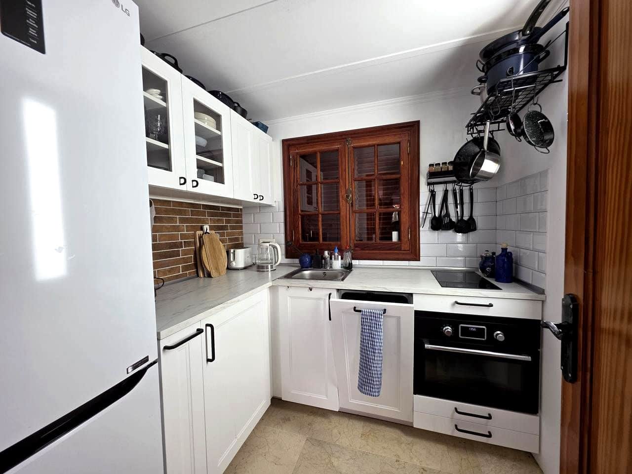 1 soveværelse Lejlighed til leje i Puerto de la Cruz - € 1.200 (Ref: 9231889)