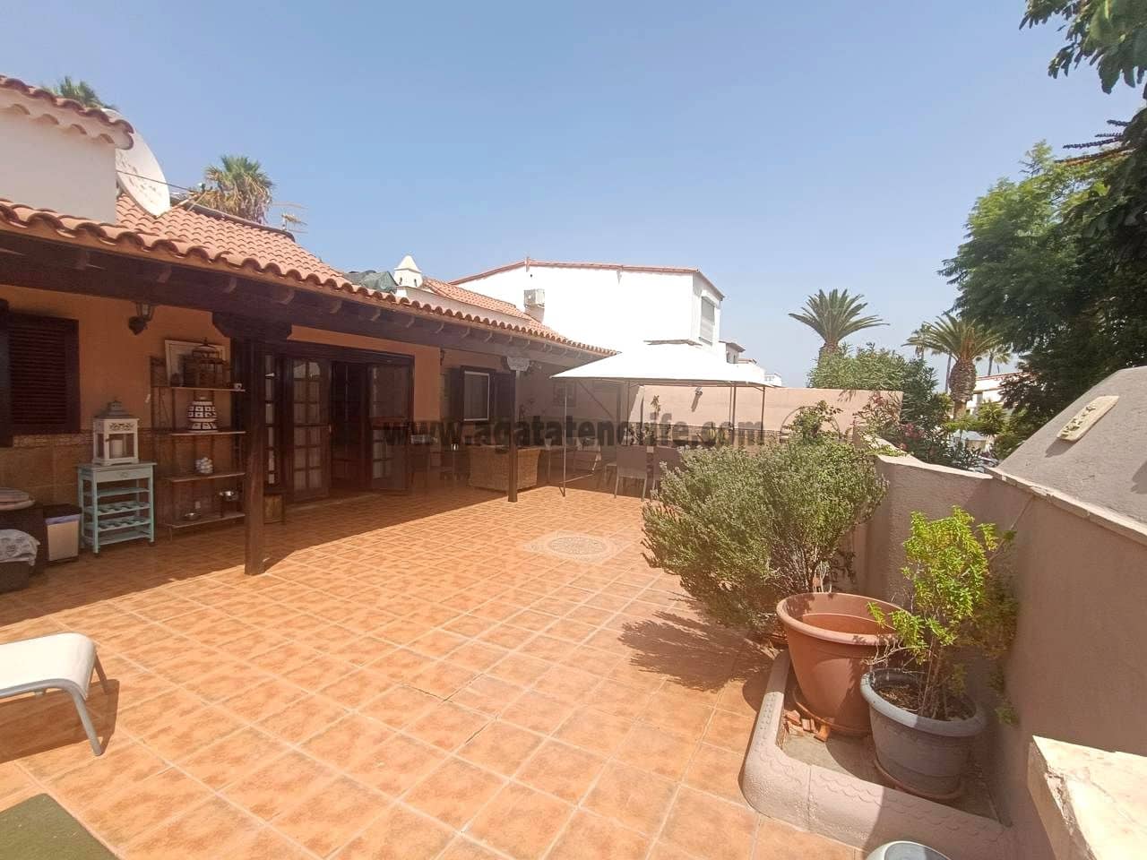 4 bedroom Bungalow for sale in Golf del Sur - € 470,000 (Ref: 9238897)