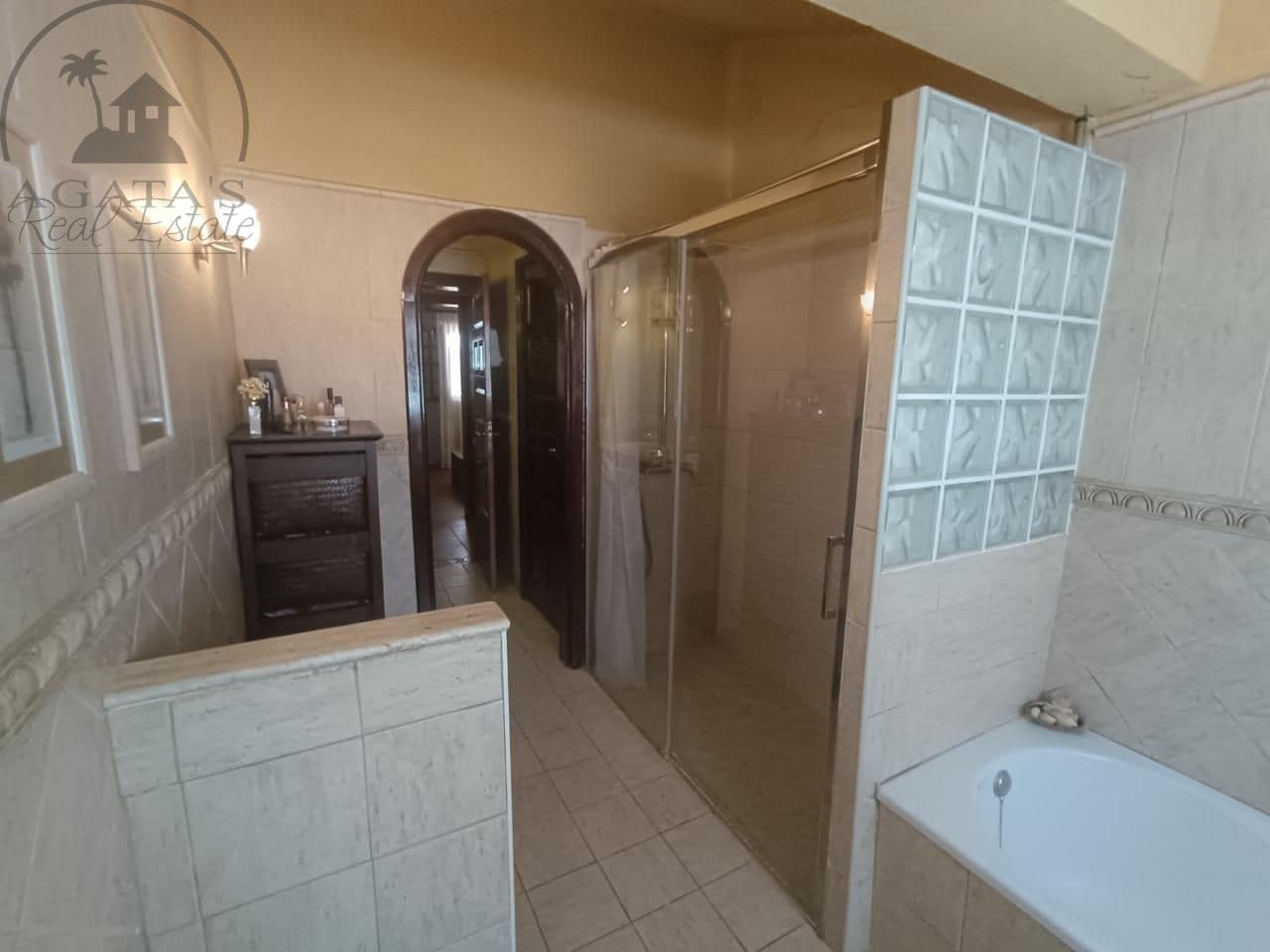 4 bedroom Bungalow for sale in Golf del Sur - € 470,000 (Ref: 9238897)