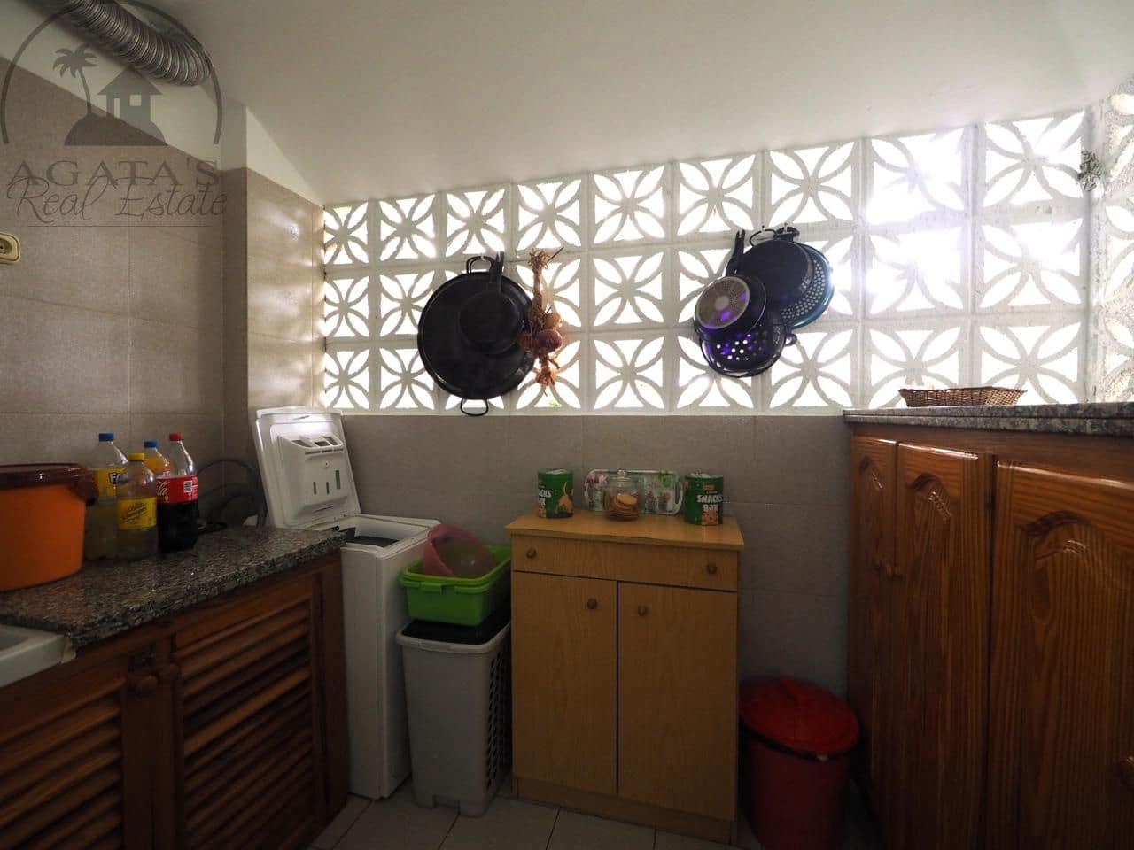 4 bedroom Flat for sale in Puerto de la Cruz with pool garage - € 330,000 (Ref: 9254519)